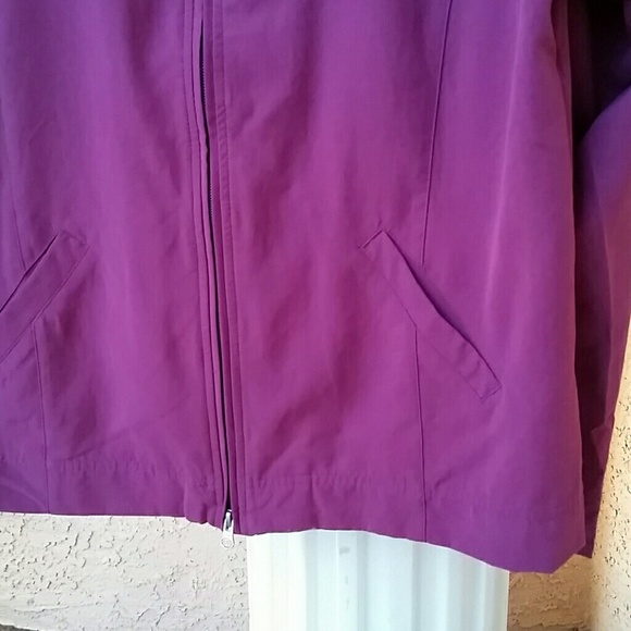 Nike Fuchsia Active Jacket - Picture 5 of 6